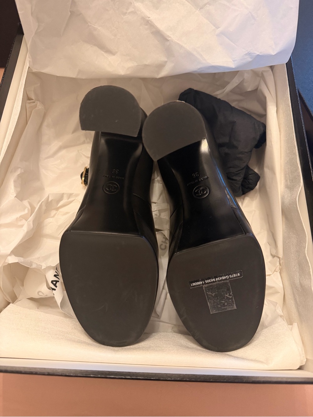 CHANEL Platform Mary Jane with Crystal CC Emblem - Picture 5 of 9
